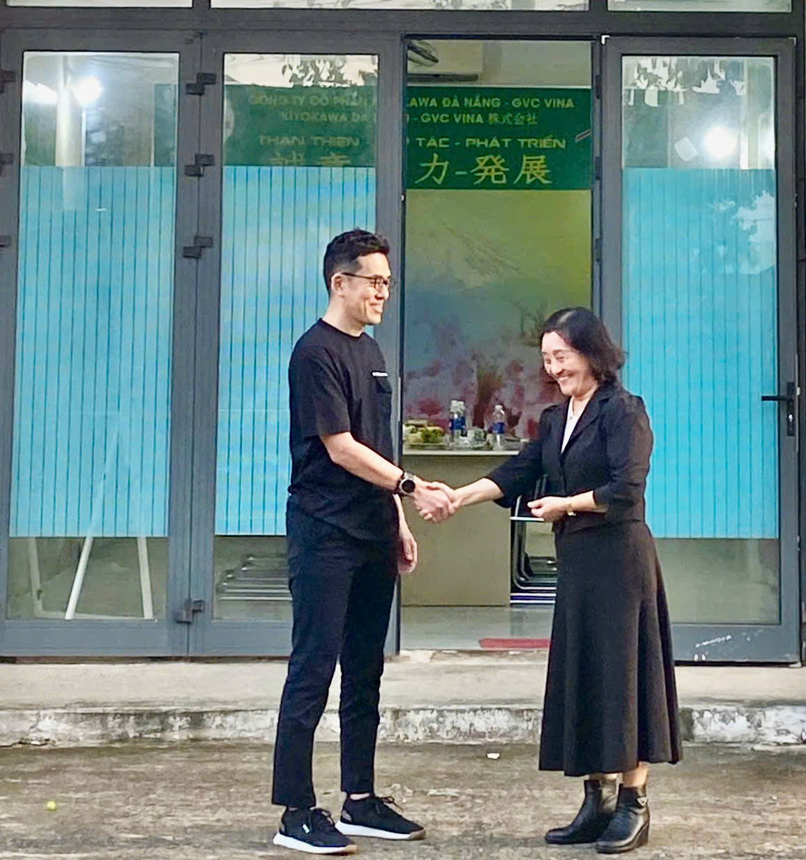 TRI ÂN ĐỐI TÁC GHÉ THĂM, VÀ MỞ RA CƠ HỘI HỢP TÁC MỚI